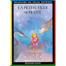 la petite fille si petite